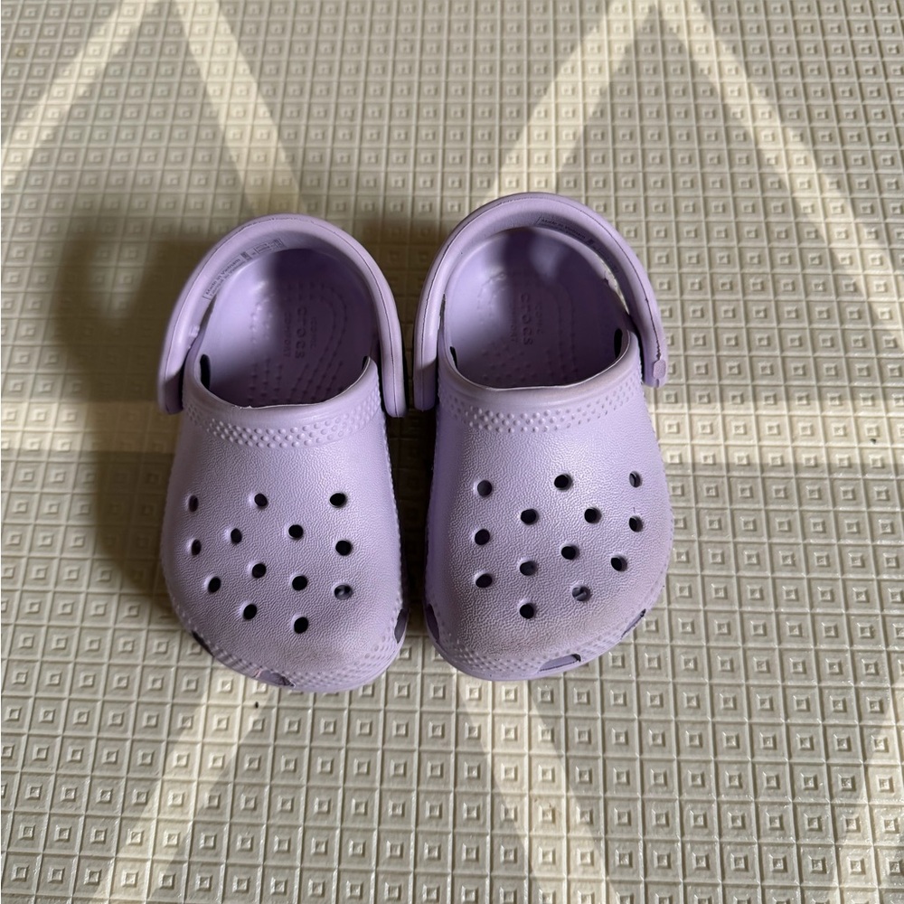 CROCS Pastel Purple 4c Toddler
